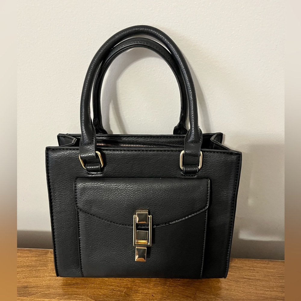 Black Purse